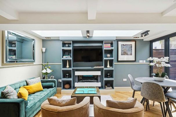 2 bedroom terraced house to rent - Photo 1