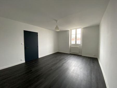 T2 Commerce - 750€/mois C.C Nantes (44000) - Photo 2