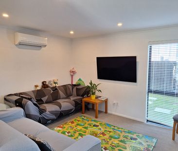6 Aston Crescent, Trentham - Photo 4