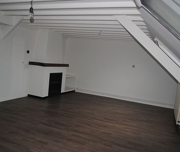 Dakappartement met 1 slaapkamer nabij centrum van Balen. - Photo 2