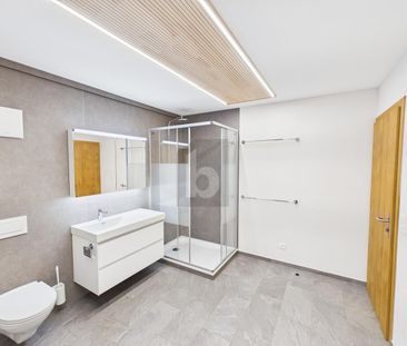 GENEROUS, BRIGHT AND NATURE-CLOSE - Photo 3