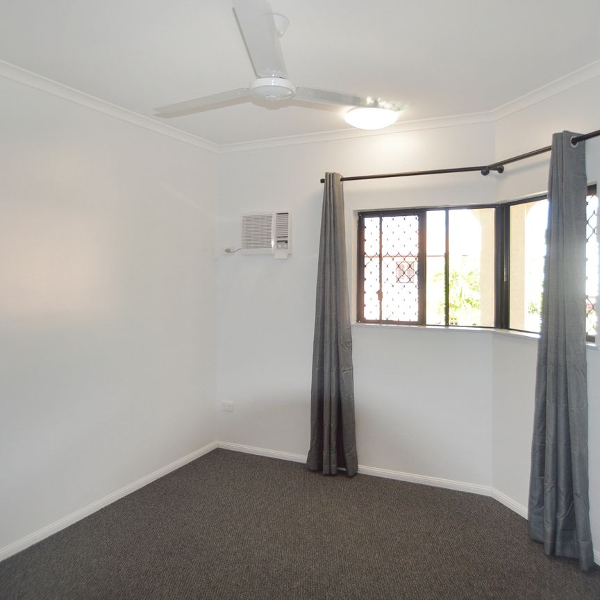 13/65-69 Cedar Road, Palm Cove QLD 4879 - Photo 1