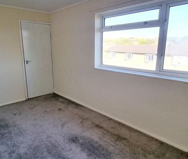 2 bedroom semi-detached house to rent - Photo 4