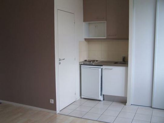 AMIENS - CENTRE - STUDIO 22 M2SEJOUR COIN CUISINE ... - Photo 1