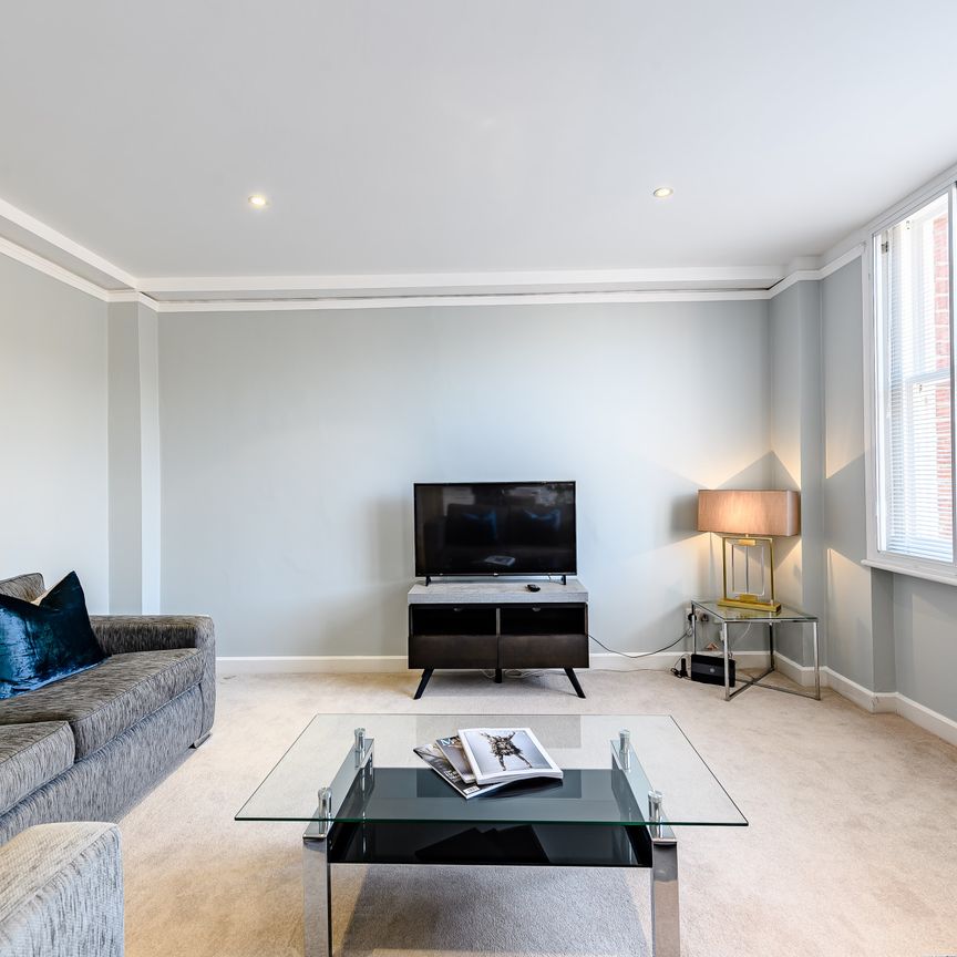 Hill Street, Mayfair, W1J 5LZ, London - Photo 1