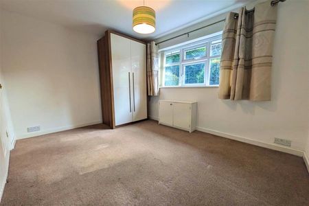 3 Bedroom Semi Detached To Let - Photo 3