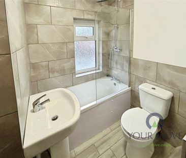 3 bedroom semi-detached house to rent - Photo 5