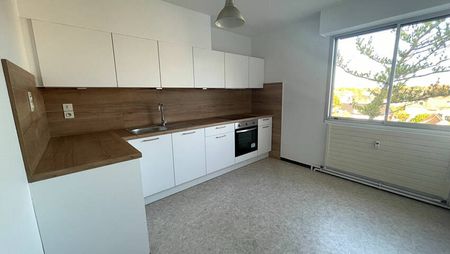 A LOUER - BEAU 2 PIECES AVEC BALCON - STRASBOURG - ROBERTSAU - Photo 3