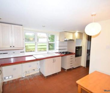 3 bedroom property to rent in Watlington - Photo 6