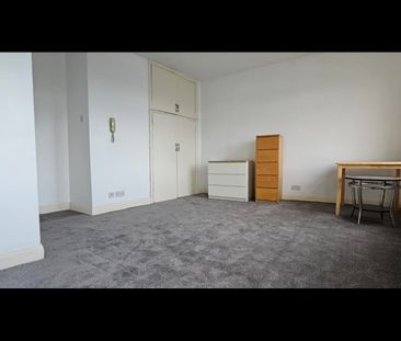 Studio Flat, Golders Green Road, NW11 - Photo 3