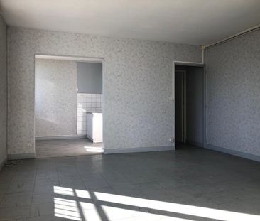 Location Appartement 2 pièces 39m² BESANCON 25000 - Photo 1