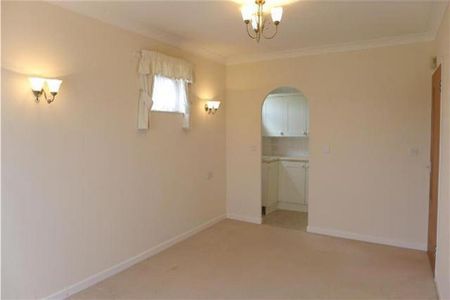 1 bedroom retirement property to rent - Photo 2