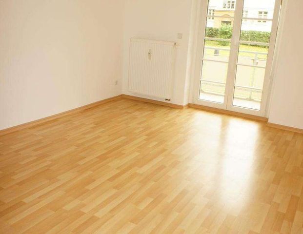 Frei ab sofort große Küche / Bad mit Fenster (WG-geeignet) - Foto 1