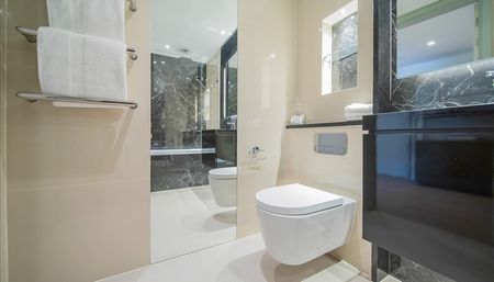 Garrett Mansions, London1 and 3 bedroom Apartments - Photo 3