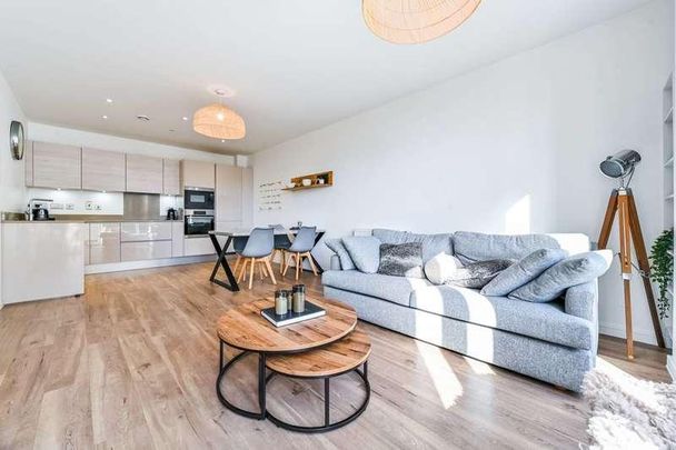 Nellie Cressall Way, Mile End, E3 - Photo 1