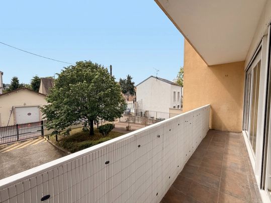 Appartement T3 NANTERRE à louer - Photo 1