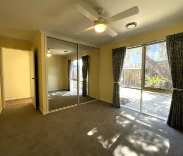 Charming Coastal Living - Photo 4