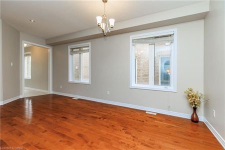 For Lease - 1256 Jezero Crescent, Oakville, Ontario - Photo 3