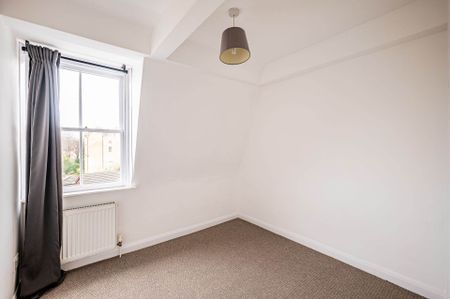 Camden Crescent - Photo 4