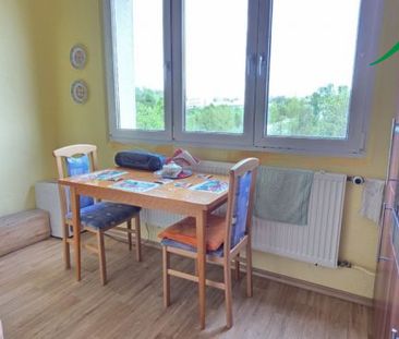 Pronájem bytu 3+1 82 m² - Fotografie 3