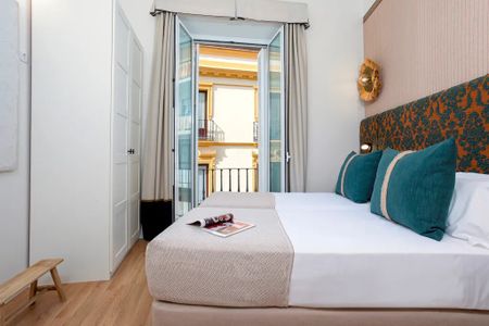 Calle Zaragoza, Sevilla, Andalusia 41001 - Photo 5