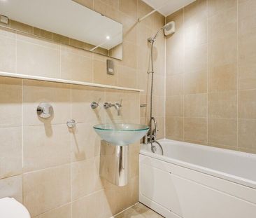 3 Bedroom Apartment To Let - Photo 5