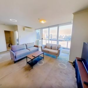 3 Bed 2 Bath-single room - Photo 2