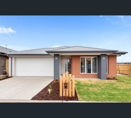 32 Hadley Street, Charlemont, Vic 3217 - Photo 5