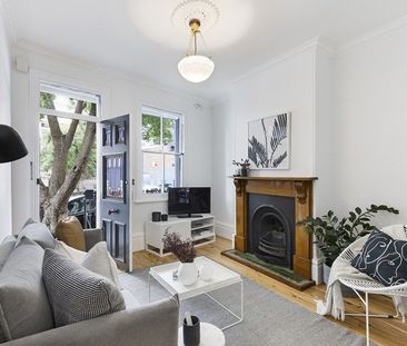 Classic terrace charm in a vibrant village setting - Photo 1