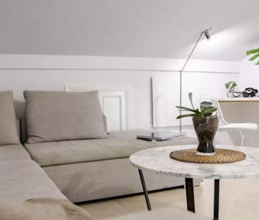 2-bedroom apartment for rent in Artola Alta, Marbella. - Photo 3