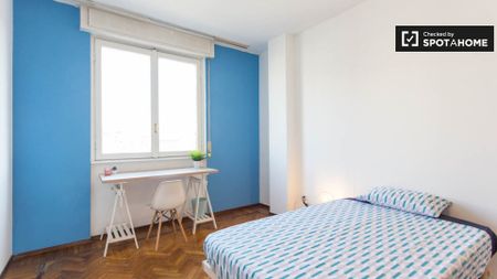 Via Michelangelo Buonarroti, Milan, Lombardy 20145 - Photo 2