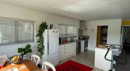 Large family home in Whangaroa - Photo 4