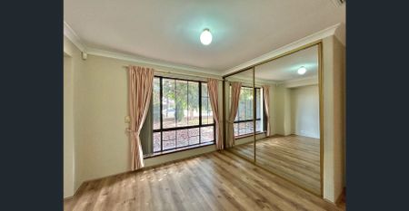 Renovated 4-Bedroom Family Home – Multiple Living Areas - Photo 4