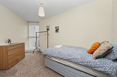 Apt 6.04 Obel Tower 62 Donegall Quay, Belfast, BT1 3NG - Photo 2