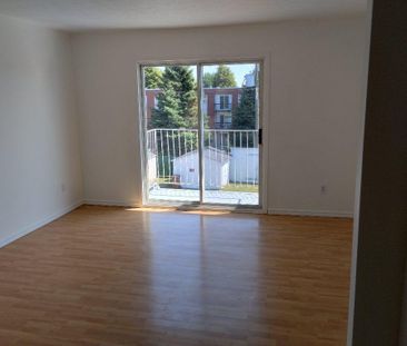 Logements 4 1/2 - Photo 1