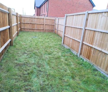 Grantham Road, Radcliffe-on-Trent, NG12 - Photo 2