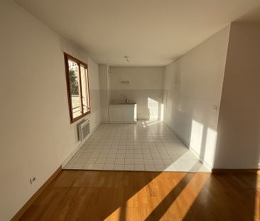 A LOUER - Quartier Près Fichaux - T3 de 75.90m² avec balconnet et p... - Photo 1