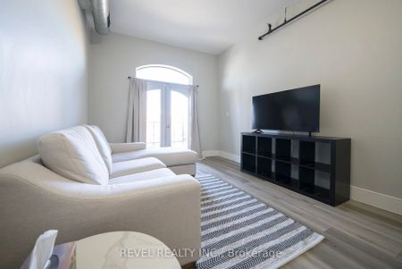 150 Colborne Street #407 - Photo 3