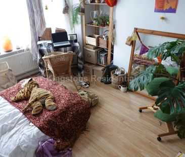 5 bedroom terraced house to rent - Photo 4