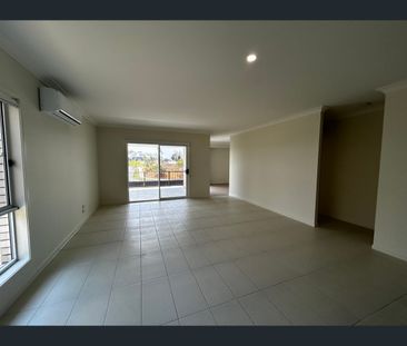 17 Horizon Street, Ripley, Qld 4306 - Photo 6