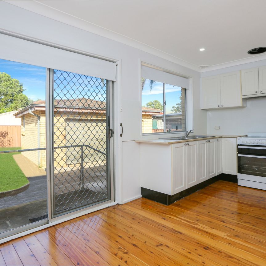 Renovated Three Bedroom Home! - Photo 1