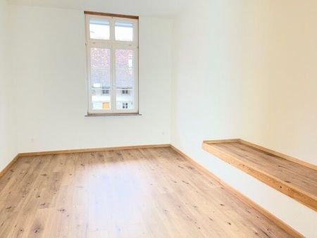 Newly renovated 4.5-room apartment with balcony, Münchenwiler - Foto 3