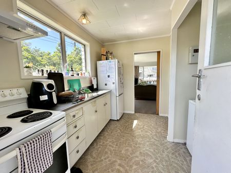 Desired on Dey Street - Photo 4