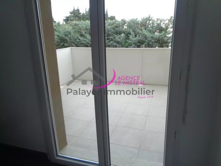 Location Appartement 3 pièces 66m² L ISLE SUR LA SORGUE 84800 - Photo 5