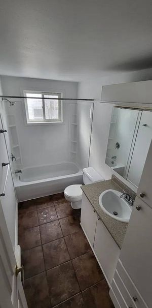 220 Rue Guillemette (Gatineau) Grand 5 1/2 - Photo 1