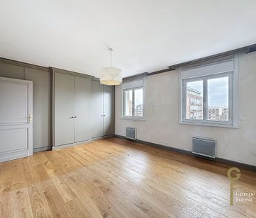 Location Appartement 4 pièces 143m² MARCQ EN BAROEUL 59700 - Photo 6