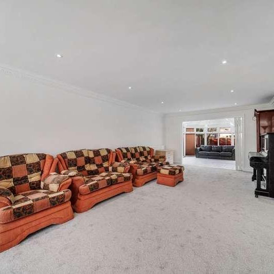 Higher Croft, Whitefield, M45 - Photo 1