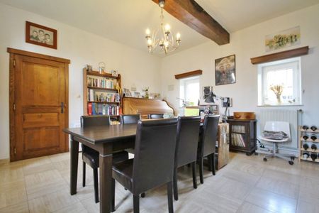 Charmante ruime hoeve met 3 slaapkamers nabij de E40 - Photo 4