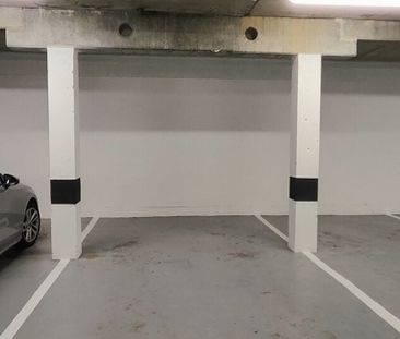 Appartement te huur in Ukkel voor € 1.350 met 1 slaapkamer - Photo 1