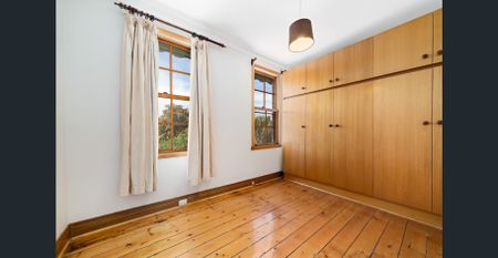 Superb Location & Space! - Photo 5